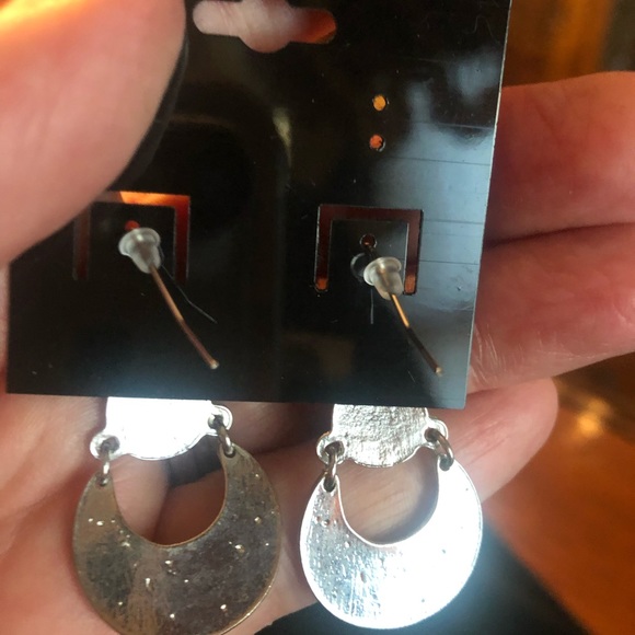 Lot of 3 Pair Drop Earrings - Picture 6 of 7